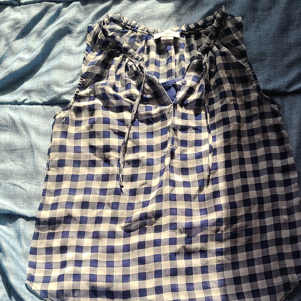 Checkered Sleeveless Blouse